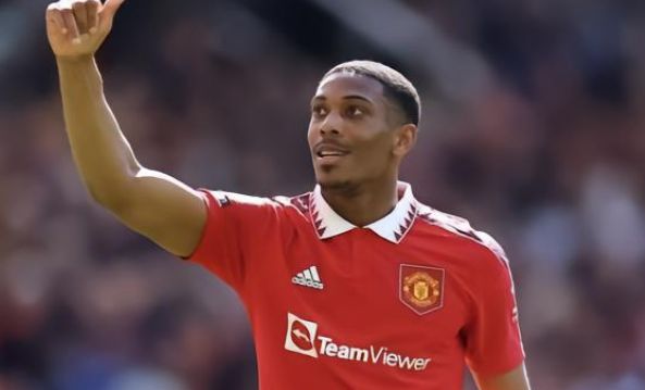 借助詹库连 借助詹库连